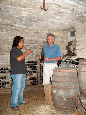 Rex au cave de Gilles Huser  (Moneteau in Burgundy region)
